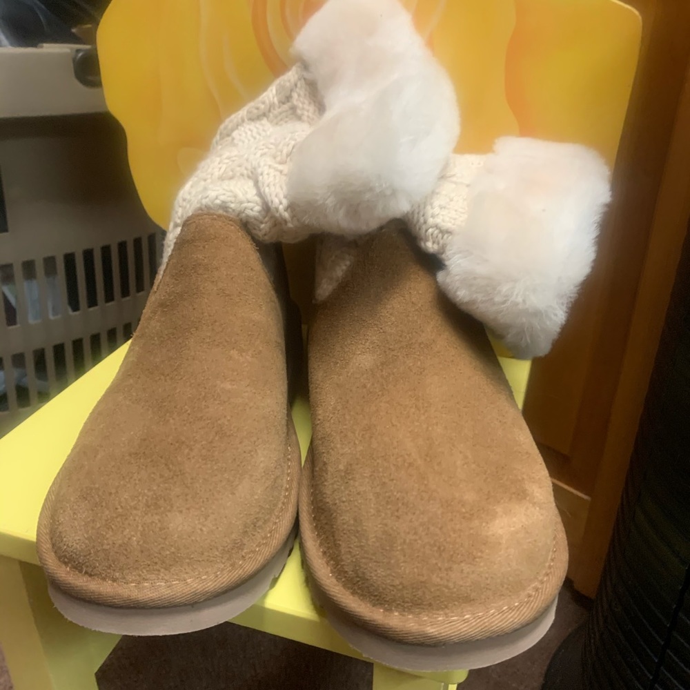 UGG suede and sweater boots - Picture 2 of 7